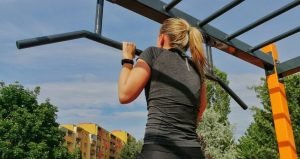 Primera dominada para mujer