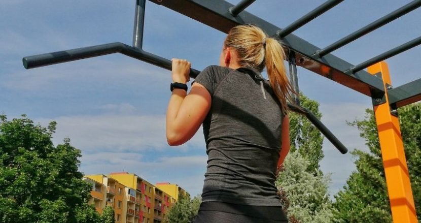 Primera dominada para mujer