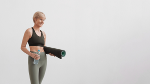 Mujer de 40 años entrena en verano